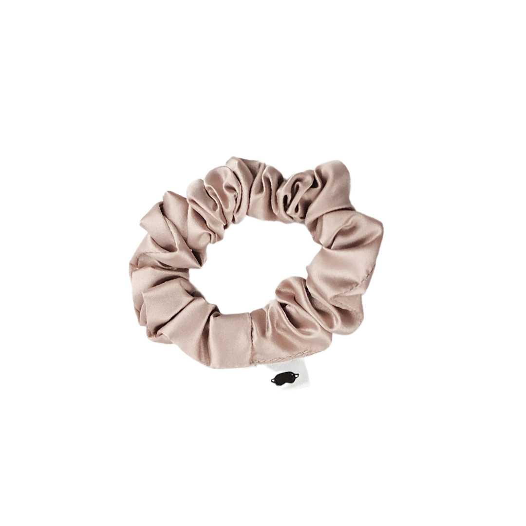 Petite Scrunchie in Champagne