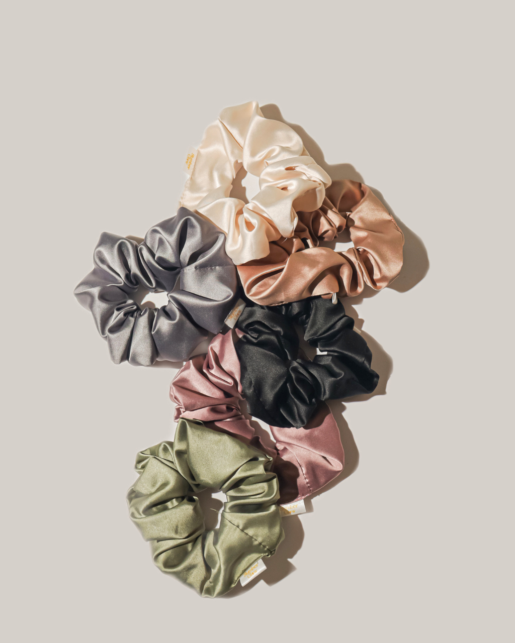 [DUBAI PRE-PRDER] Silk Classic Scrunchie