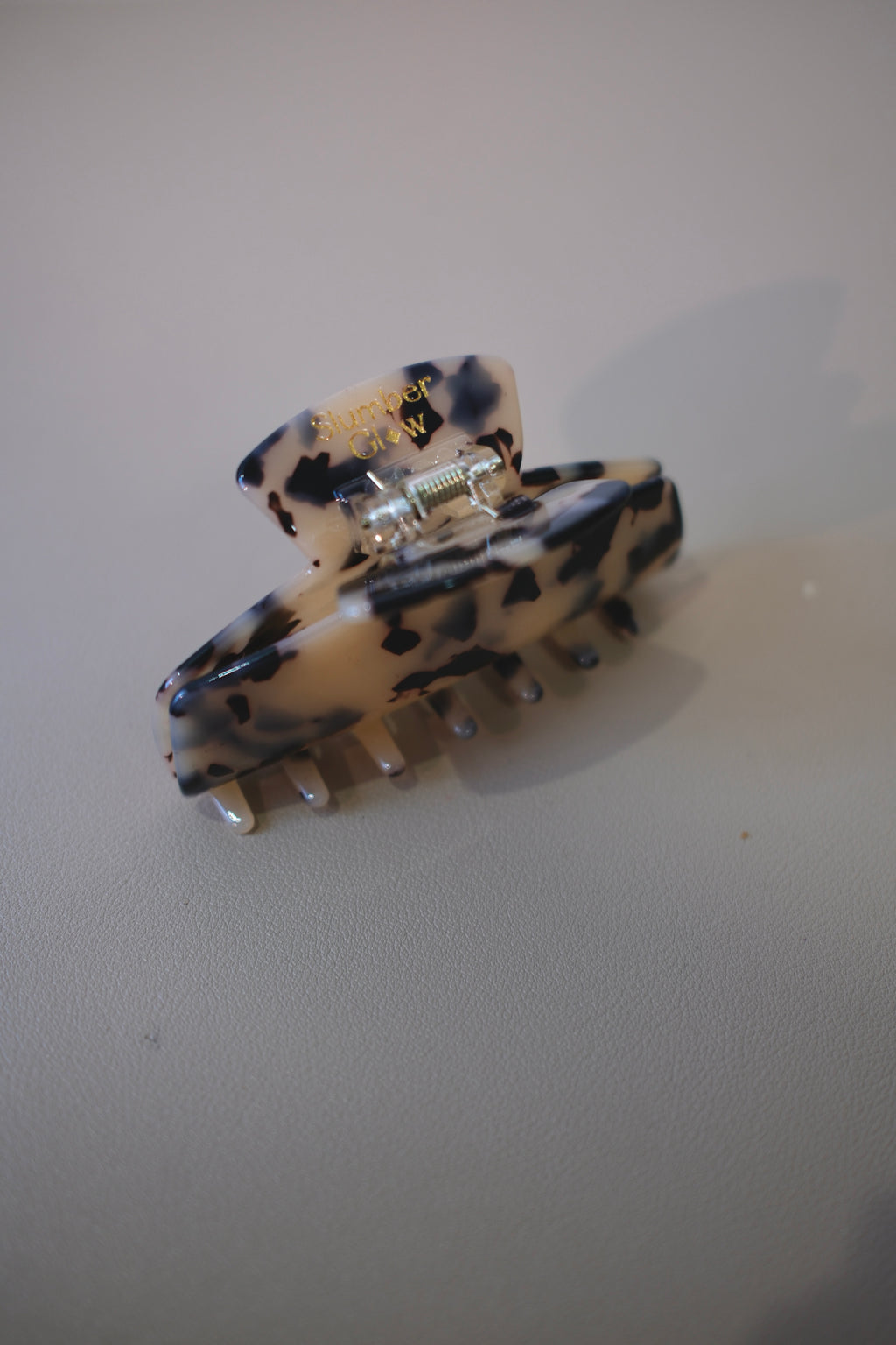 Signature Clip in Tortoise