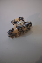 Signature Clip in Tortoise