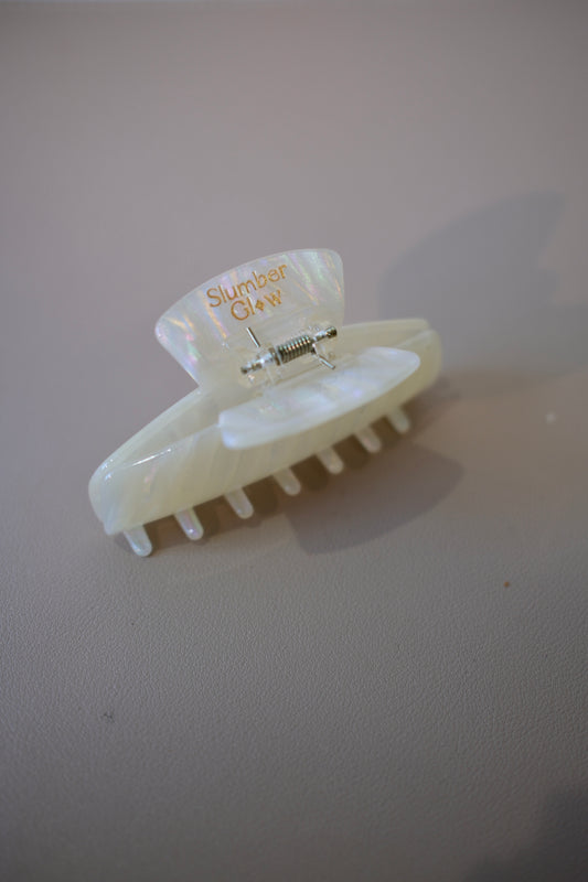 Hair Claw in Pearl
