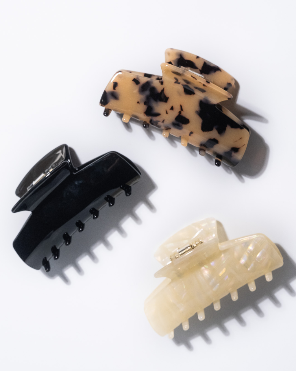 [DUBAI PRE-ORDER] Signature Hair Clip